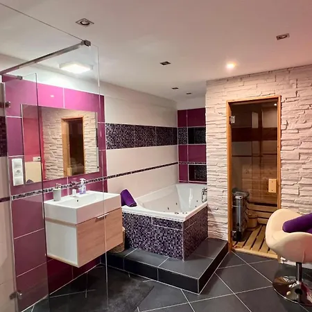 - Pool & Sauna Prázdninový dům Sulov